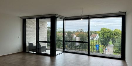 Appartement te huur in Veurne voor € 900 met 2 slaapkamers - Photo 3
