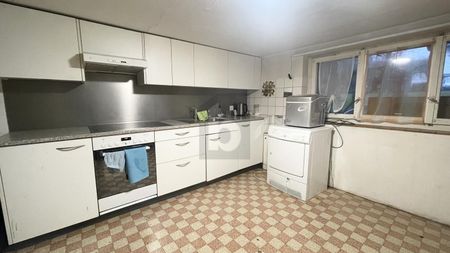 HOMELY FOR TRADITIONAL TASTES - Photo 2