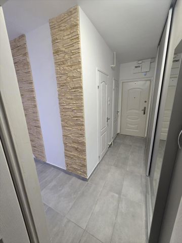 Kiadó újszerű állapotú panel lakás - Pécs - Fotó 2