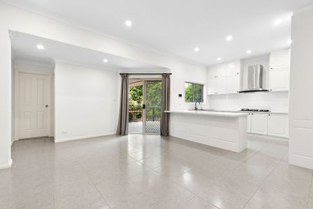 54 Brooker Avenue, Beacon Hill NSW 2100 - House For Rent | Domain - Photo 4