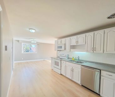 For Lease - 488 Dean Avenue Unit# Upper, Oshawa, Ontario - Photo 2