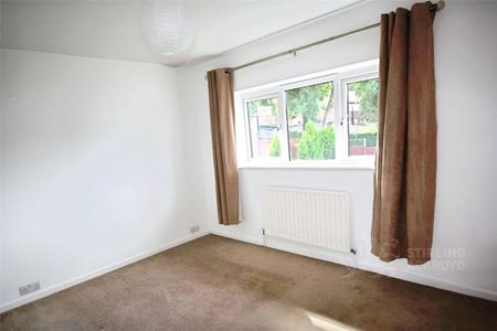 3 bedroom semi-detached house to rent - Photo 4