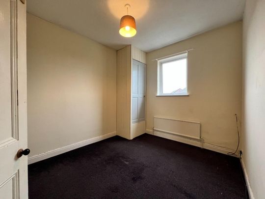2 bedroom House To Let - Photo 1