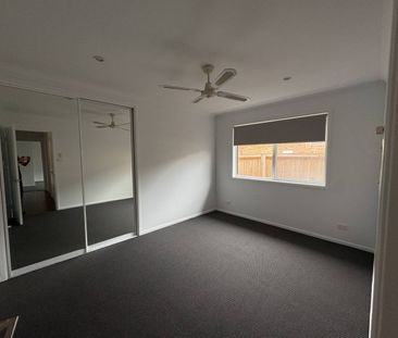 Spacious Family Home on Fern Street - Photo 6