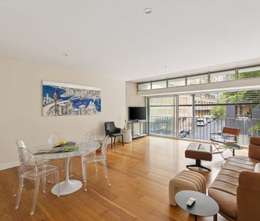 Spacious two-bedroom home in ‘Meta’ / stroll to CBD - Photo 5