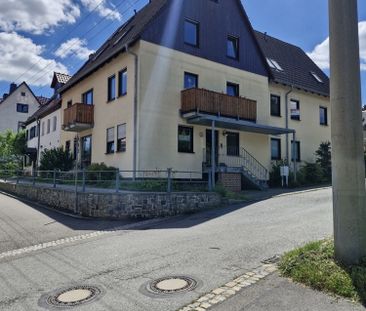 Dachgeschoss-Wohnung in Waldenburg zu vermieten! - Foto 1