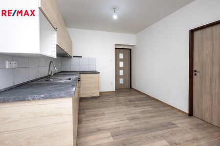 Pronájem bytu 2+1 v osobním vlastnictví 60 m², Strakonice - Fotografie 4