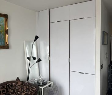 Studio Flat, Ontario Tower, E14 - Photo 1