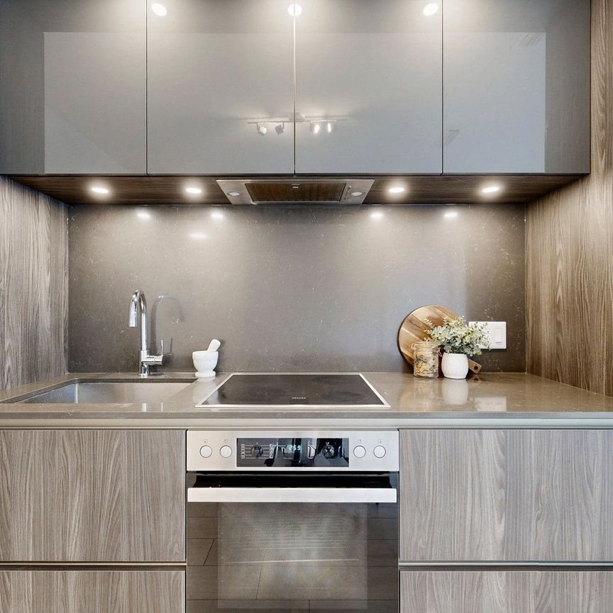 For Lease - 35 Mercer Street Unit# 1811, Toronto, Ontario - Photo 1