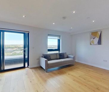 3 bedroom flat to rent - Photo 6