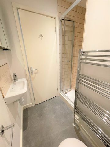 Double Ensuite room - Photo 5