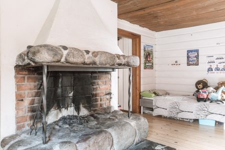 Torslunda, Tierp - Photo 2