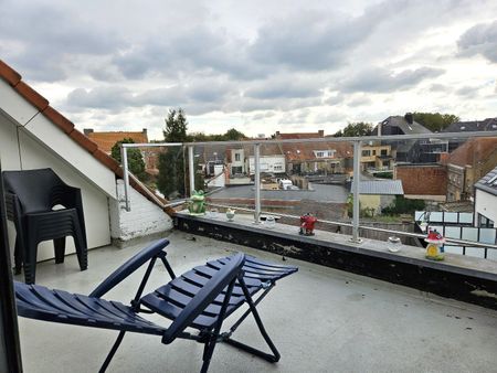 Ruim duplex appartement te Gistel met autostaanplaats - Photo 4