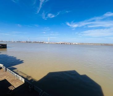 2 bedroom flat to rent - Photo 6