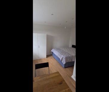Room in a Shared House, Windsor Crescent, HA9 - Photo 3