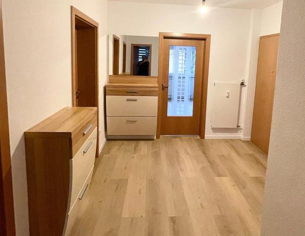 Gepflegte 3-Zimmer Wohnung mit Balkon zu vermieten - Foto 1