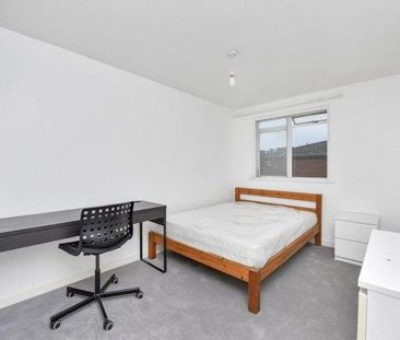 4 bedroom house share to rent - Photo 4