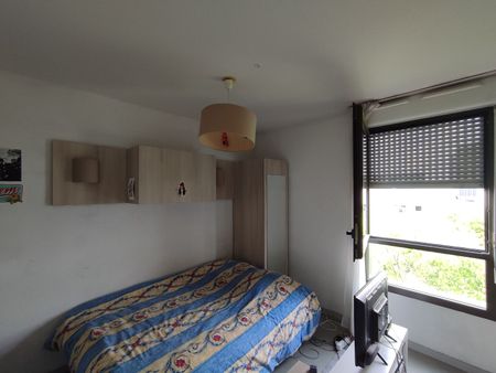 Apartment - Photo 2