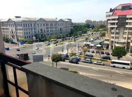 Apartament de 4 camere, 110 mp, zona KFC - Photo 4