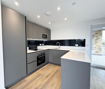 2 bedroom apartment to rent - Photo 4