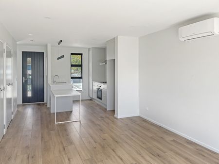 Townhouse Living - Photo 2