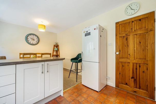 3 bedroom terraced house to rent - Photo 1