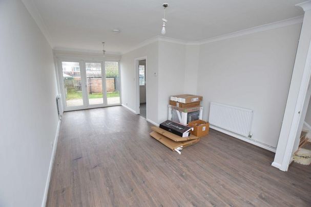 2 bedroom terraced house to rent - Photo 1