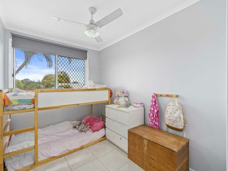 Comfortable Family Home in Eagleby | 12 Month Lease Available - Photo 5
