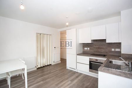 Cornwell House, 13 Ron Leighton Way, E6 1EQ - Photo 5