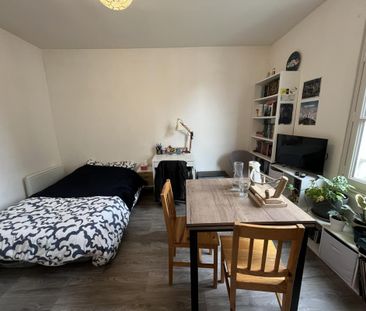 Location Appartement 1 pièce 19m² ANGERS 49100 - Photo 1