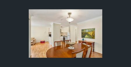 Contemporary Coastal Apartment in the Heart of Southport – Partially Furnished. - Photo 3