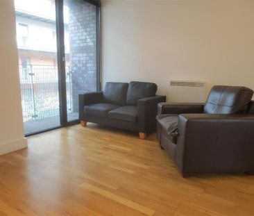 1 bedroom apartment to rent - Photo 2