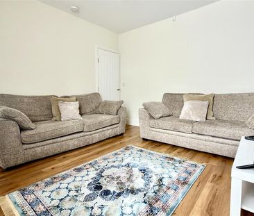 3 bedroom semi-detached house to rent - Photo 6
