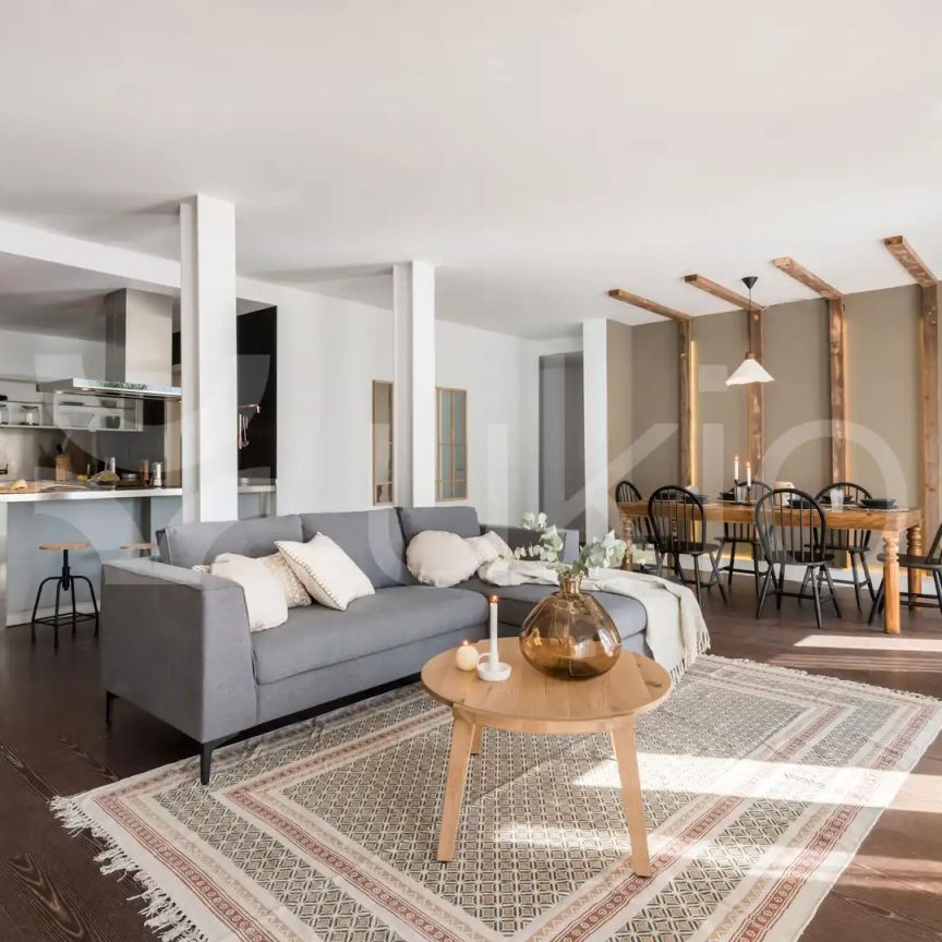 Apartamento de alquiler en Calle de San Bernardo, Universidad - Malasaña - Foto 1