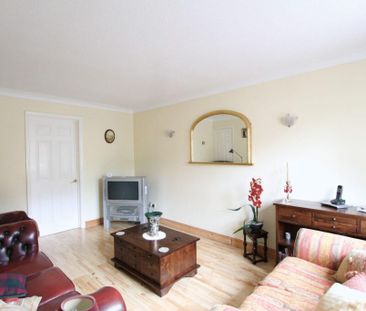 Old Barn View, Bargate Wood, Godalming, Surrey, GU7 - Photo 1