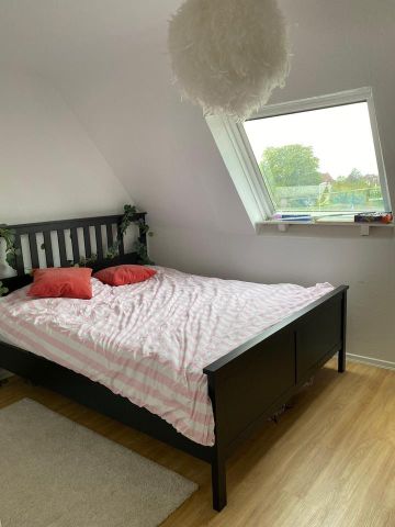 Smarter Wohnen: ansprechende 1,5-Zimmer Dachgeschosswohnung - Photo 4