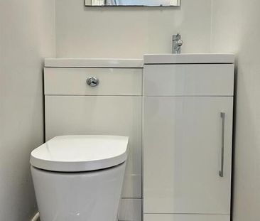 5 Jubilee Park, Dromore, BT25 1QJ - Photo 3