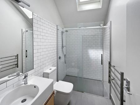 Apartment Living In Khandallah - Photo 4