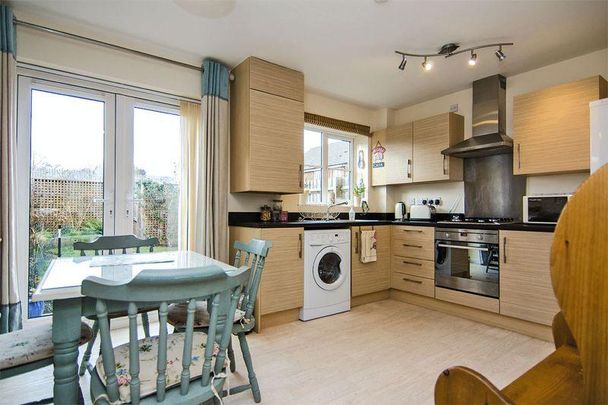 3 bedroom house to rent - Photo 1