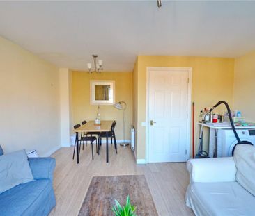 4 bedroom terraced house to rent - Photo 1