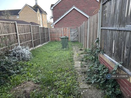 2 bedroom terraced house to rent - Photo 5