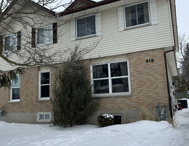 318 Cole Rd, Guelph - Photo 1