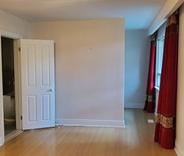 For Lease - 6 Restwell Crescent, Toronto, Ontario - Photo 5