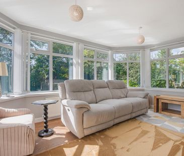 4 bedroom detached house to rent - Photo 2