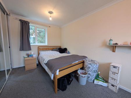 4 bedroom terraced house to rent - Photo 4