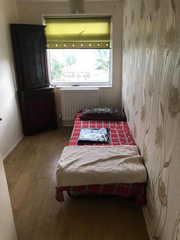 4 bedroom terraced house to rent - Photo 5