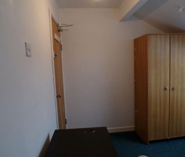 6 bedroom house to rent - Photo 5