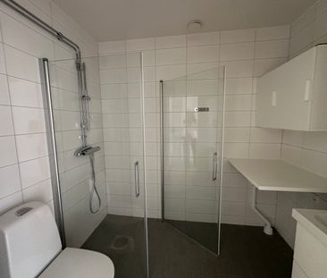 Smaragdgatan 4 – 1 rok (lgh 1401) - Photo 4