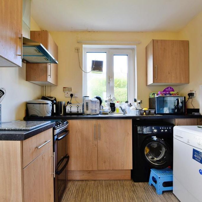 2 bedroom semi-detached house to rent - Photo 1