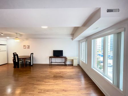 For Lease - 25 Richgrove Drive Unit# 217, Toronto, Ontario - Photo 4